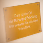 Schild "Ruhe und Erholung"